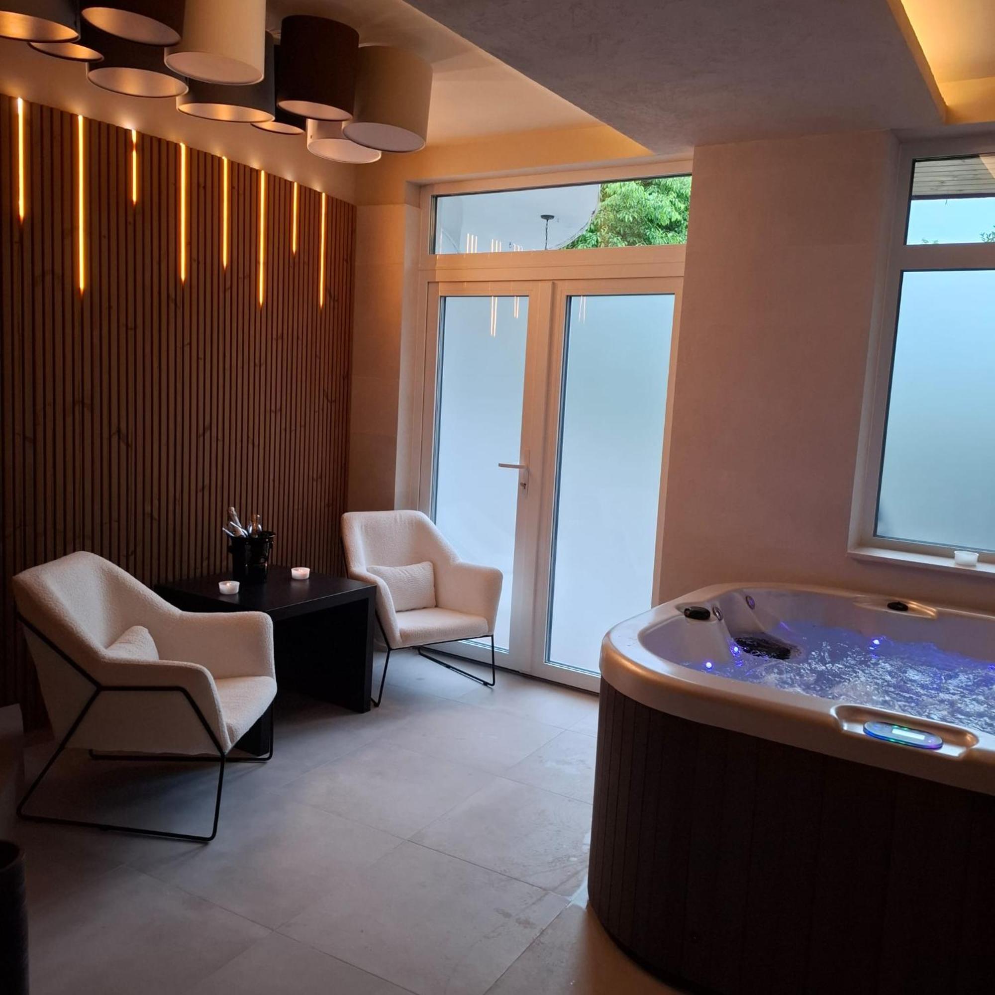 Pensiunea Warthe Bed & Breakfast Braşov Esterno foto