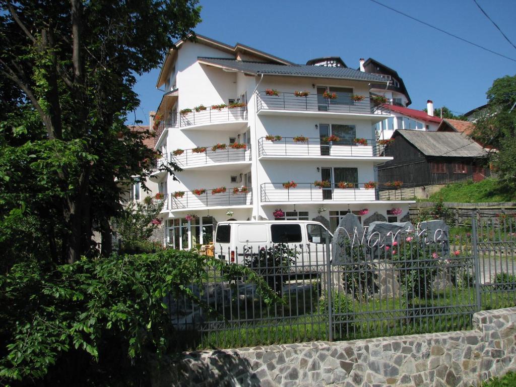 Pensiunea Warthe Bed & Breakfast Braşov Esterno foto